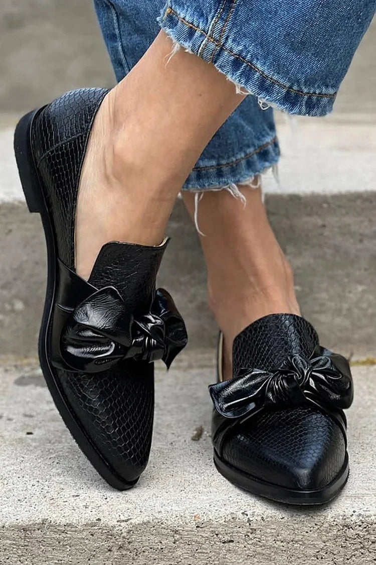 Ava&Rose | BLACK LOAFER WITH SHINY BOW