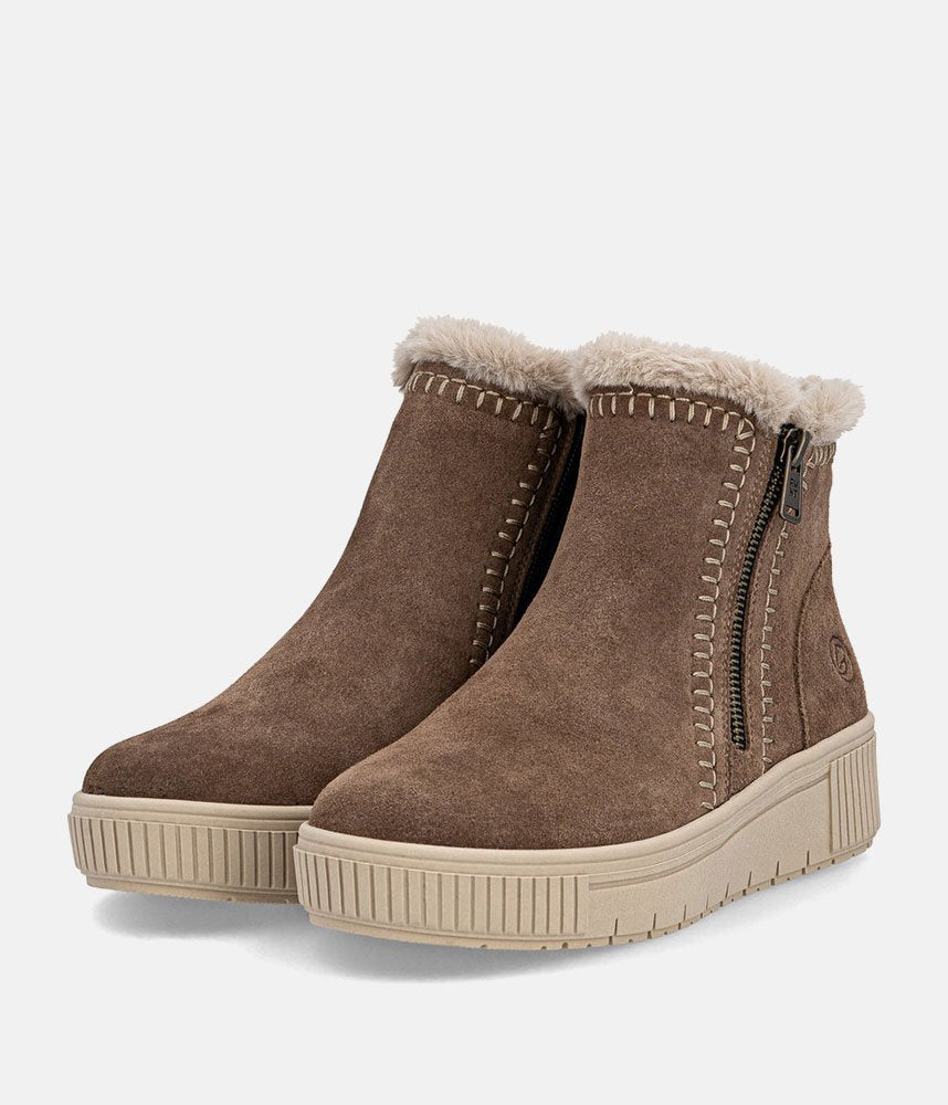 Remonte Cozy Brown Winter Boots