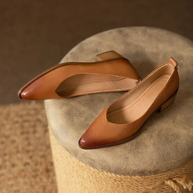 Ava&Rose™| Helen Classic Pumps