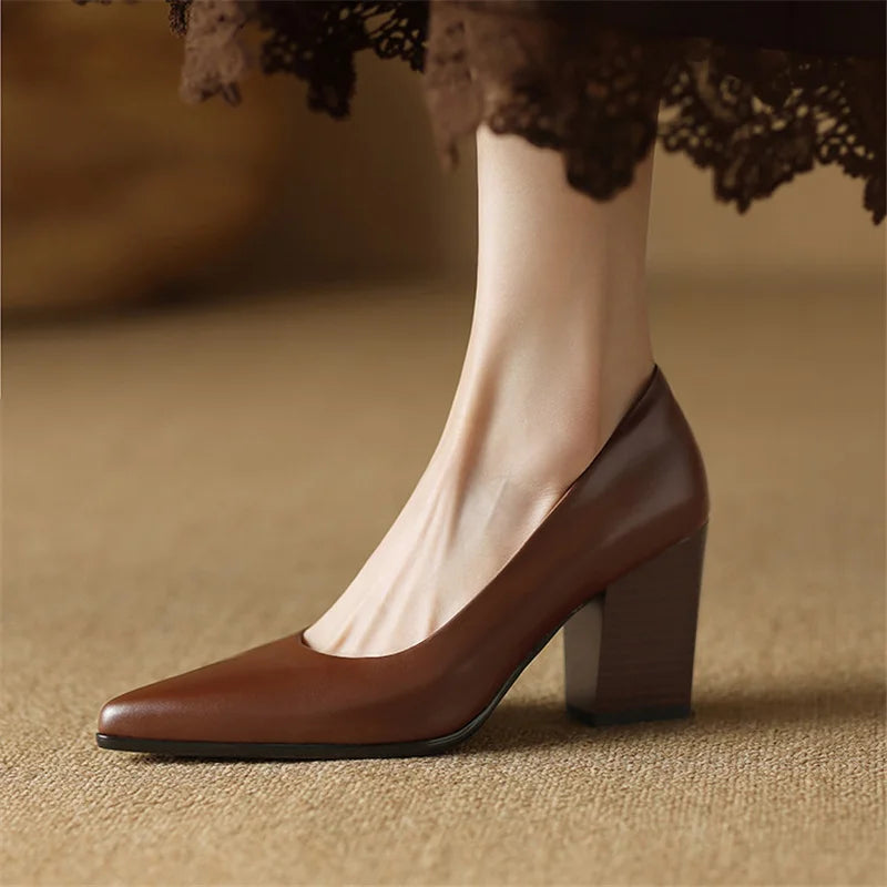 Ava&Rose™| Verona Elegant Pumps