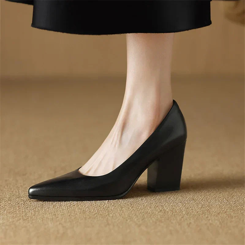 Ava&Rose™| Verona Elegant Pumps