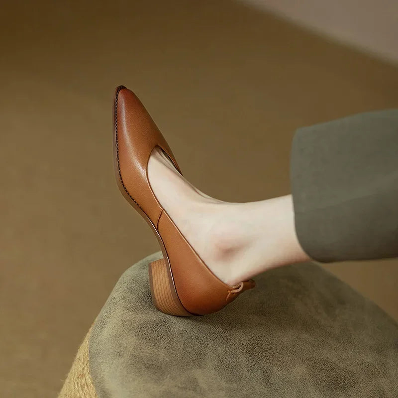 Ava&Rose™| Helen Classic Pumps