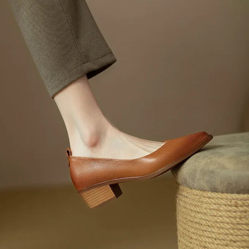 Ava&Rose™| Helen Classic Pumps