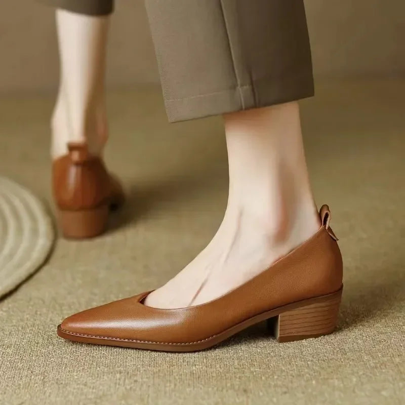 Ava&Rose™| Helen Classic Pumps