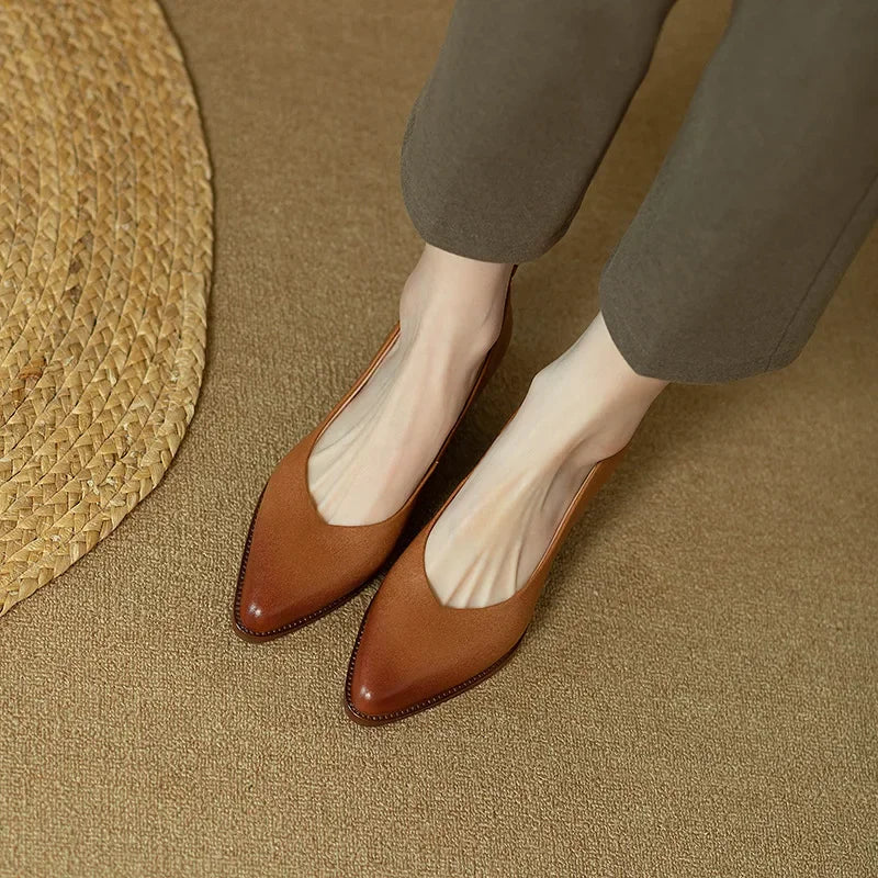 Ava&Rose™| Helen Classic Pumps