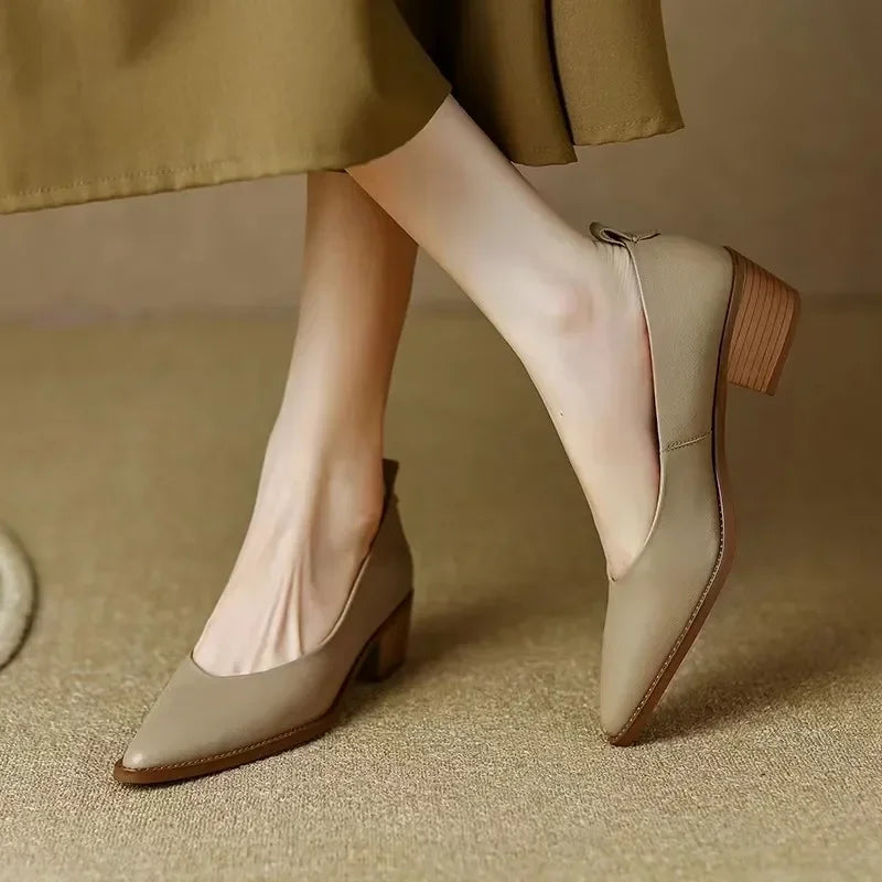 Ava&Rose™| Helen Classic Pumps